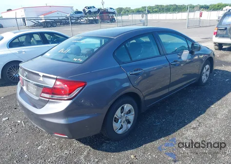 2015 Honda Civic Lx z USA, uszkodzony, nr VIN 19XFB2F53FE273775